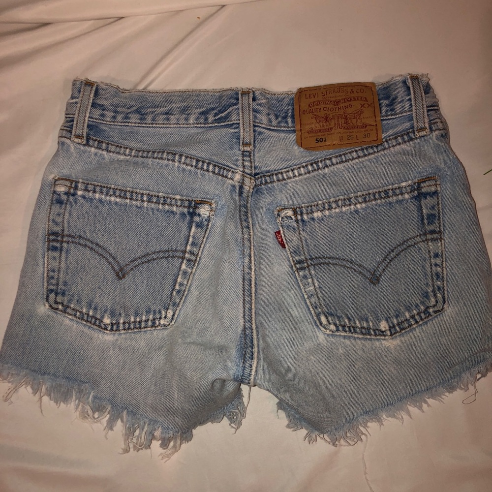 Levi high waisted shorts